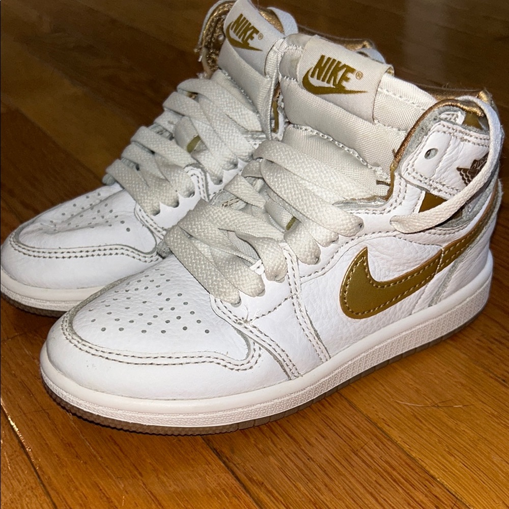 Nike Air Jordan’s Retro High OG Metallic